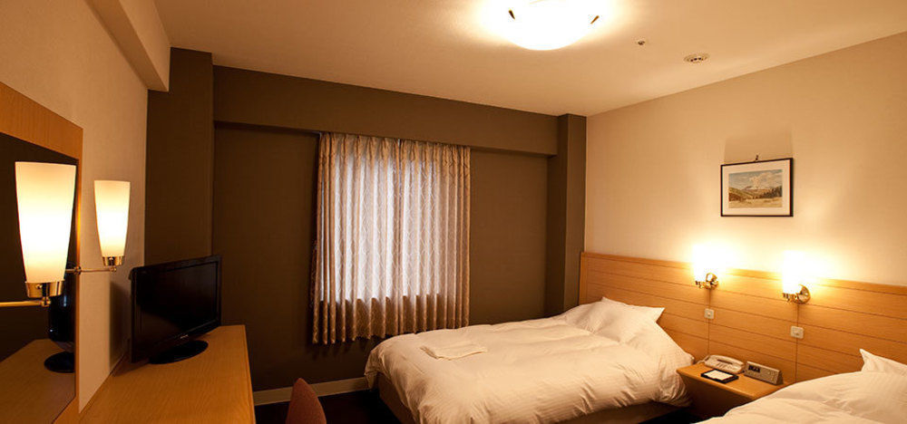 Harmonie Cinq Hotel Kitakyushu Exterior photo
